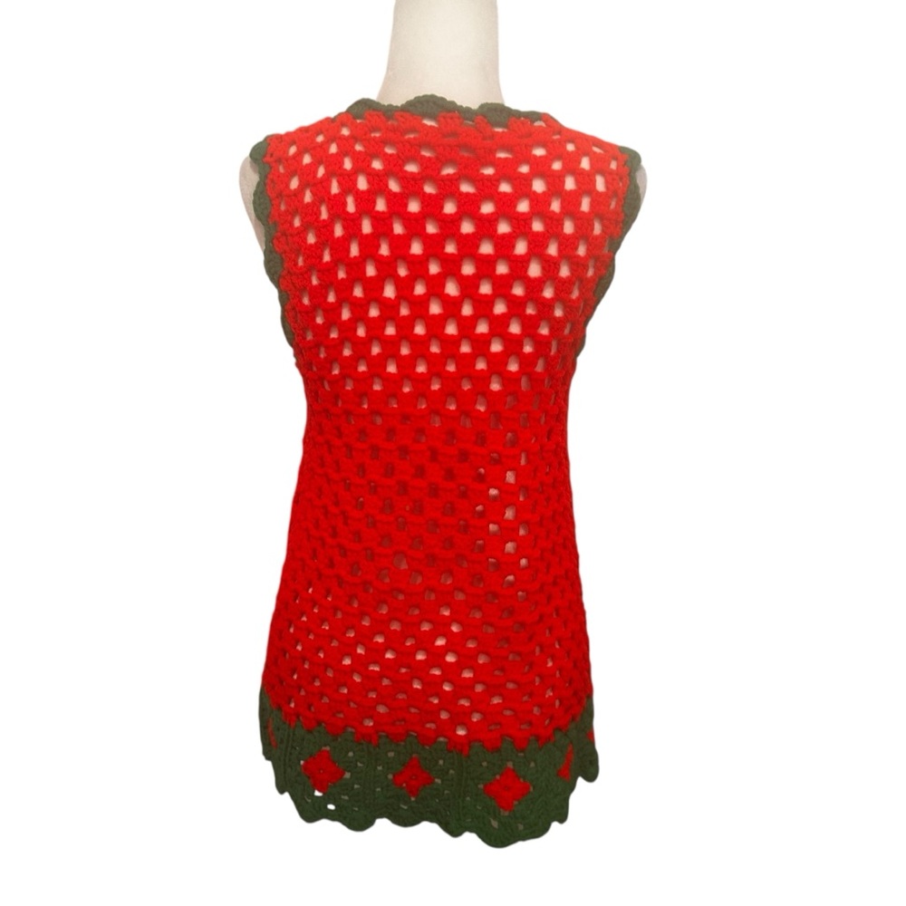 Christmas crochet vest red green size medium handmade holiday open stitch W/tie - Picture 3 of 11